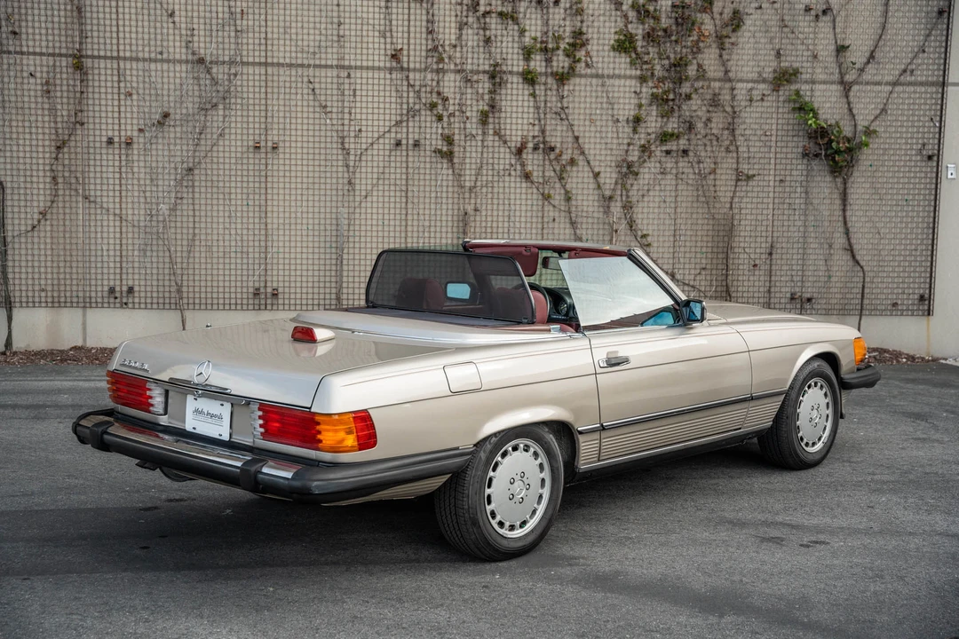 1987 Mercedes-Benz R107 SL-Class - Image 15 of 31