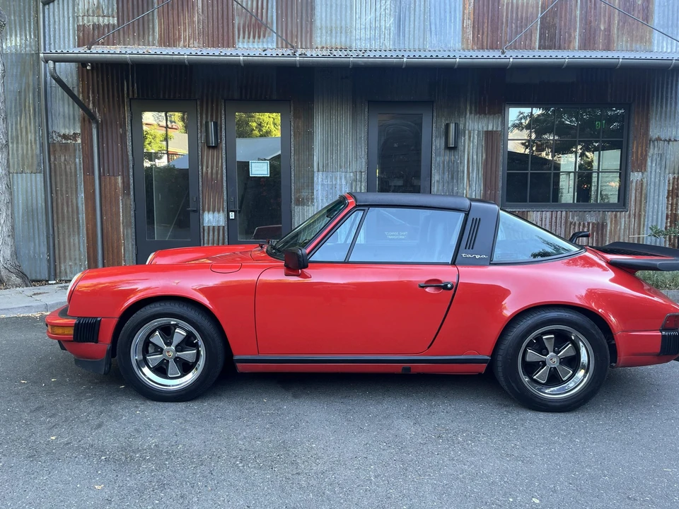 1987 Porsche 911 Carrera 3.2 - Image 5 of 31