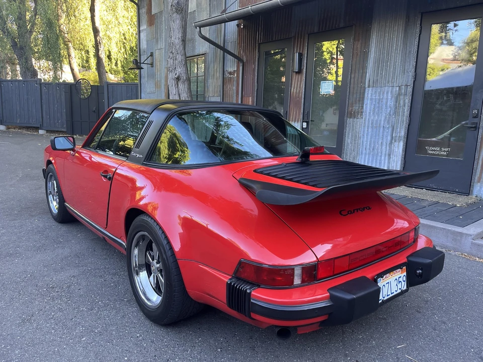 1987 Porsche 911 Carrera 3.2 - Image 6 of 31