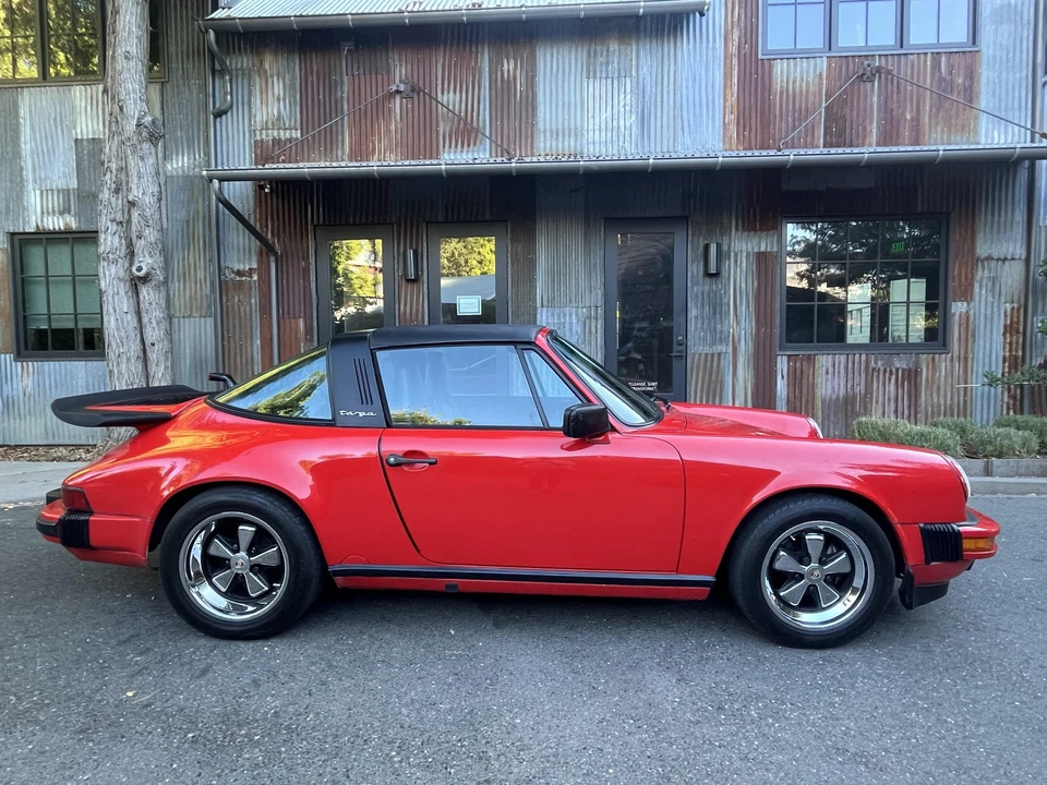 1987 Porsche 911 Carrera 3.2 - Image 8 of 31