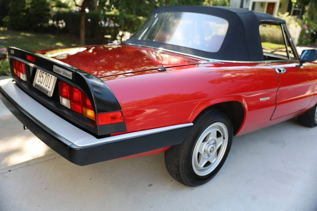 1988 Alfa Romeo Series 3 - Image 31 of 31