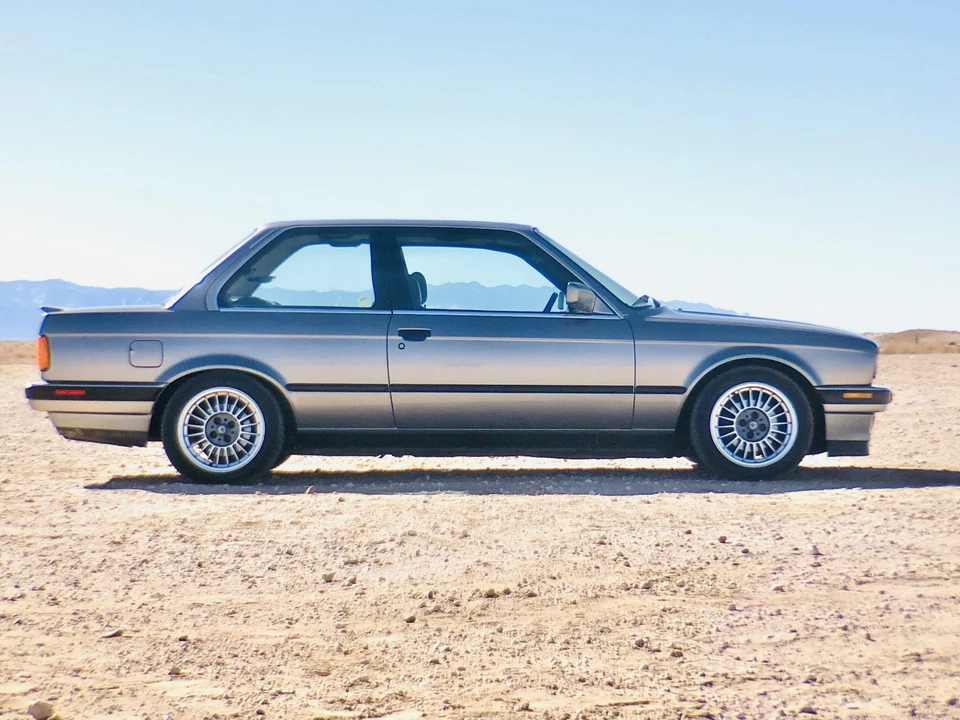 1988 BMW E30 3 Series - Image 2 of 31