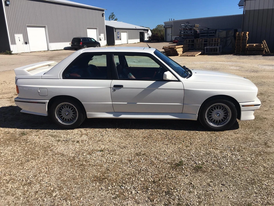 1988 BMW E30 M3 - Image 15 of 31