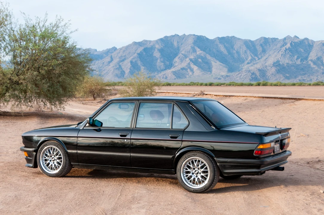 1988 BMW E28 M5 - Image 11 of 31