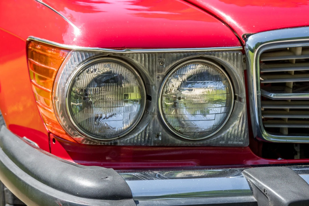 1988 Mercedes-Benz R107 SL-Class - Image 15 of 31