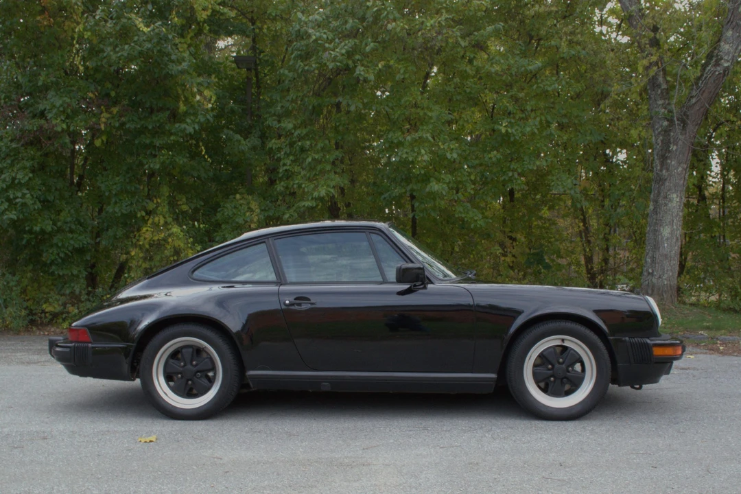 1988 Porsche 911 Carrera 3.2 - Image 22 of 31