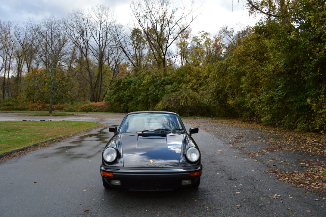 1988 Porsche 911 Carrera 3.2 - Image 29 of 31