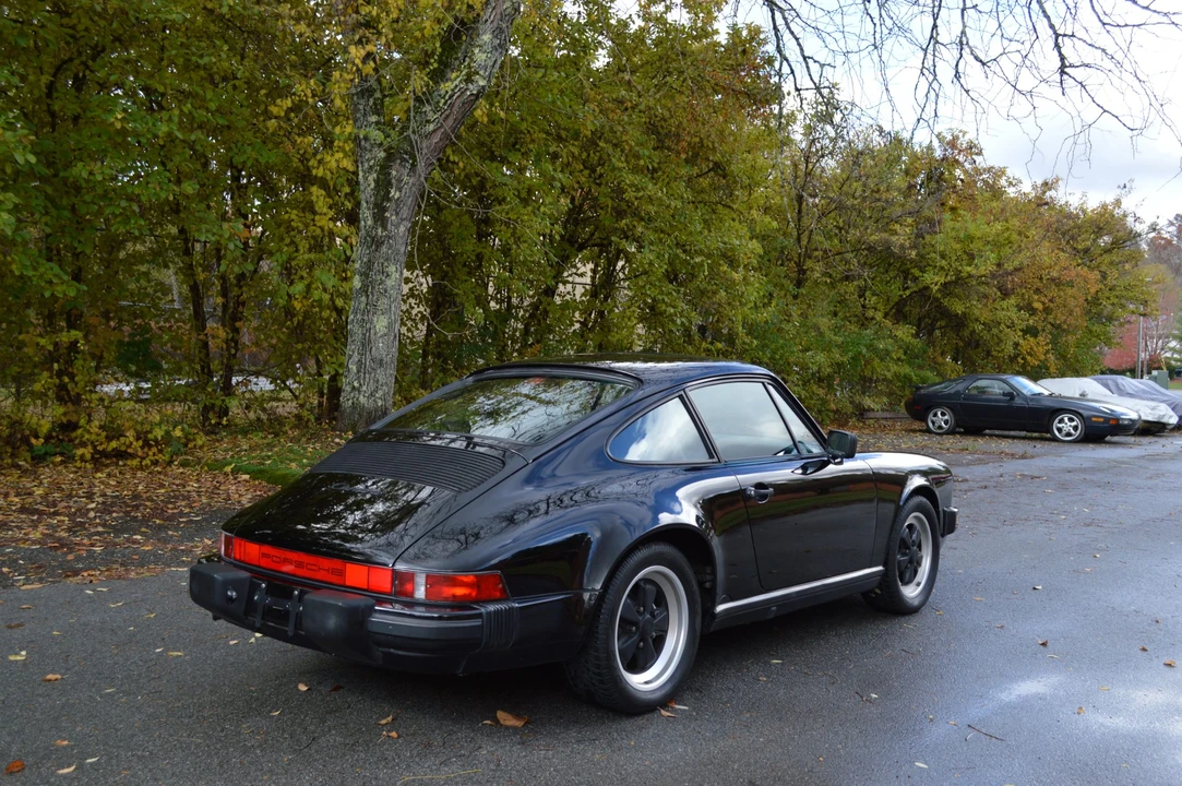 1988 Porsche 911 Carrera 3.2 - Image 19 of 31