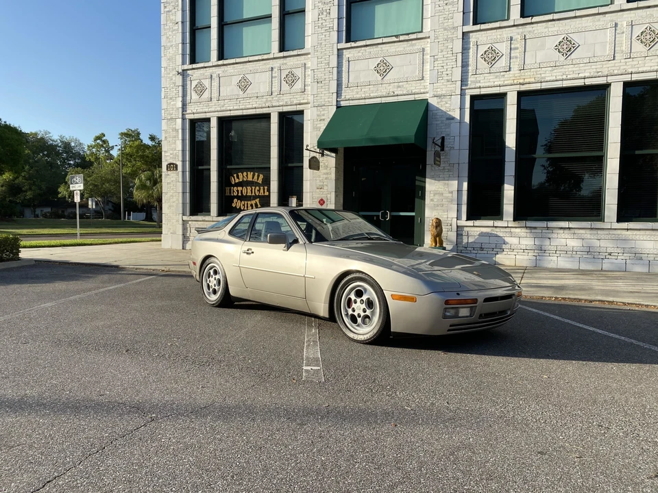 1988 Porsche 944 Turbo - Image 4 of 31