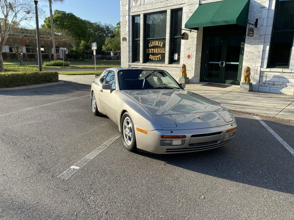 1988 Porsche 944 Turbo - Image 7 of 31