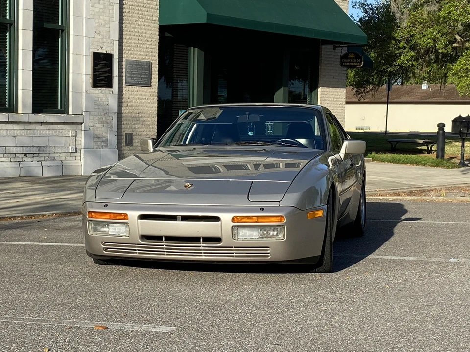 1988 Porsche 944 Turbo - Image 9 of 31
