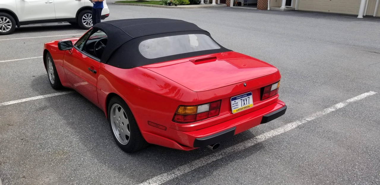 1990 Porsche 944 S2 - Image 6 of 31