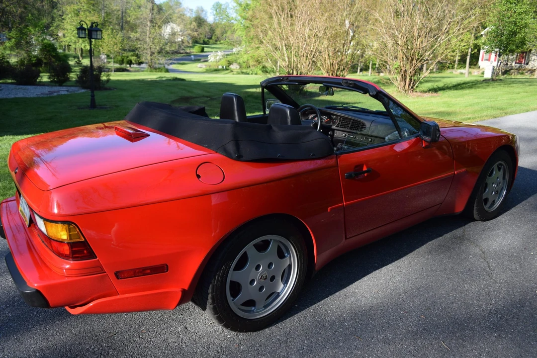 1990 Porsche 944 S2 - Image 16 of 31
