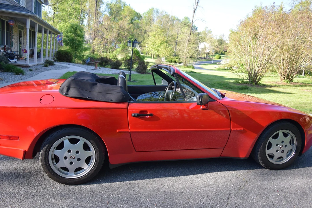 1990 Porsche 944 S2 - Image 17 of 31