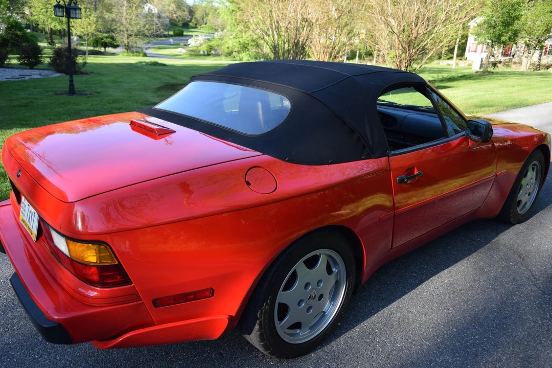 1990 Porsche 944 S2 - Image 28 of 31