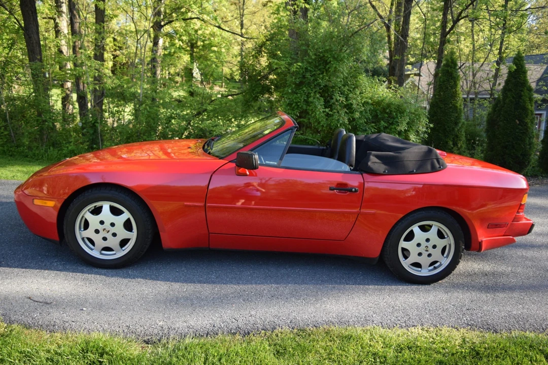 1990 Porsche 944 S2 - Image 13 of 31