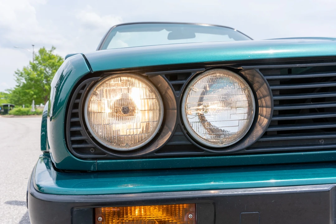 1992 BMW E30 3 Series - Image 22 of 31