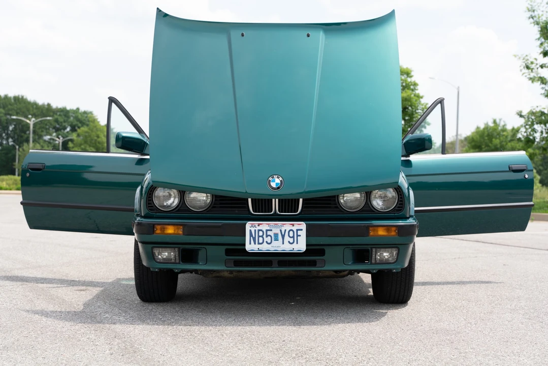 1992 BMW E30 3 Series - Image 11 of 31