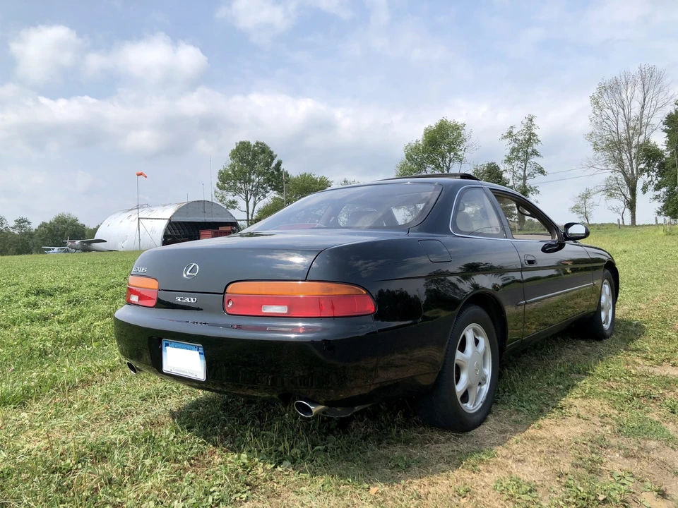 1992 Lexus SC400 - Image 17 of 31