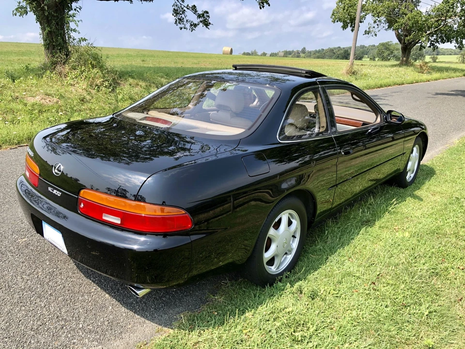 1992 Lexus SC400 - Image 16 of 31