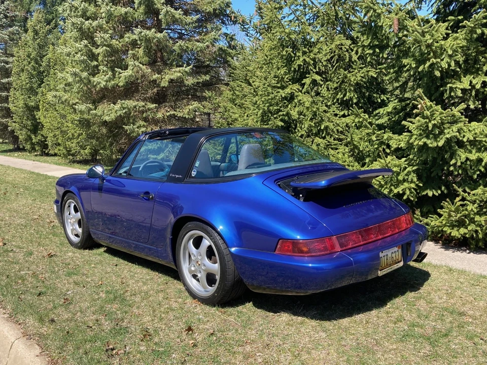 1992 Porsche 964 Carrera 4 - Image 5 of 31