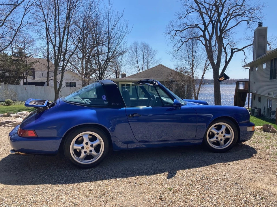 1992 Porsche 964 Carrera 4 - Image 8 of 31
