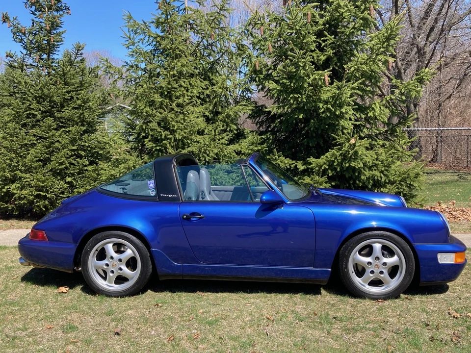 1992 Porsche 964 Carrera 4 - Image 9 of 31
