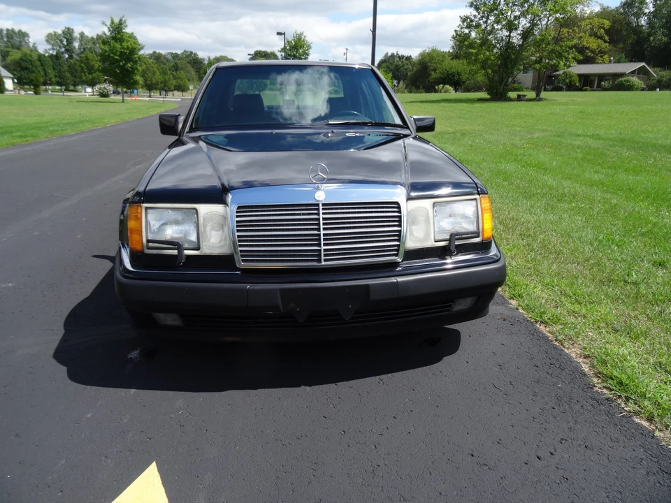 1993 Mercedes-Benz 500E & E500 - Image 4 of 31