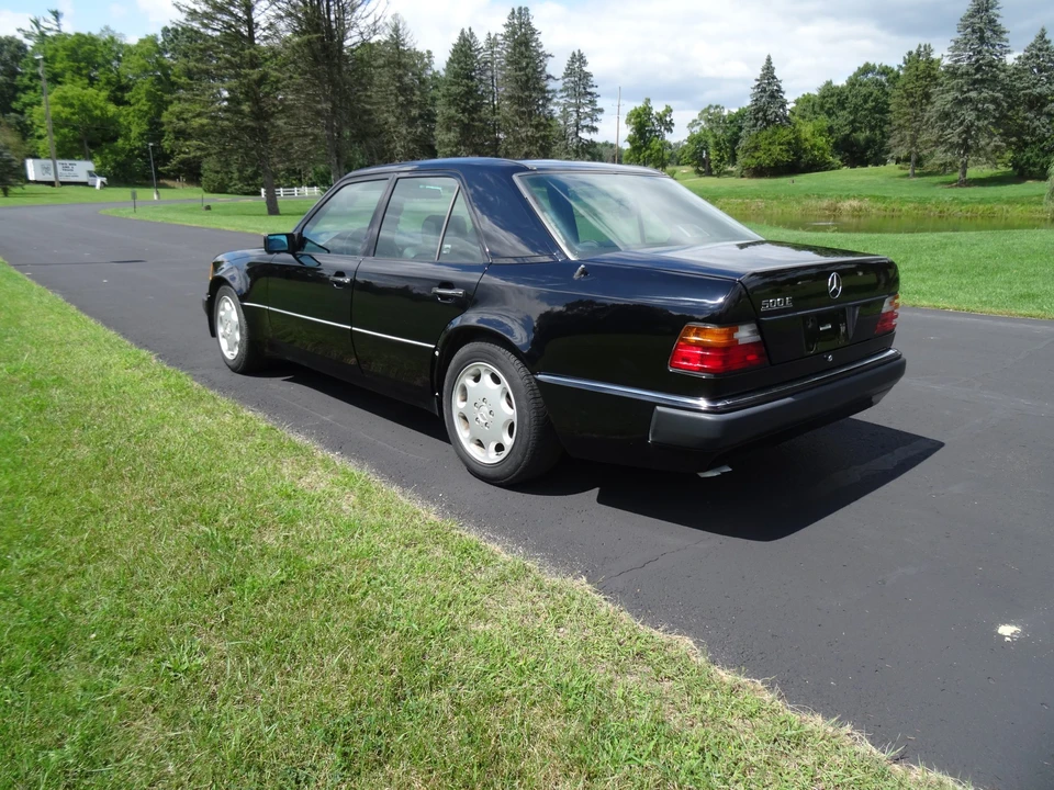 1993 Mercedes-Benz 500E & E500 - Image 15 of 31