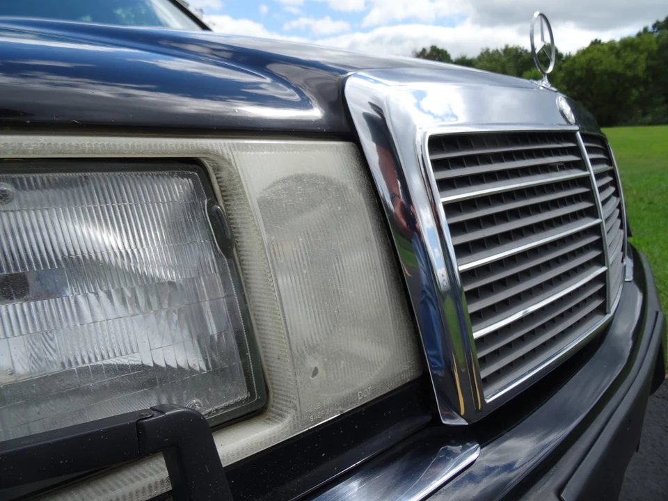 1993 Mercedes-Benz 500E & E500 - Image 28 of 31