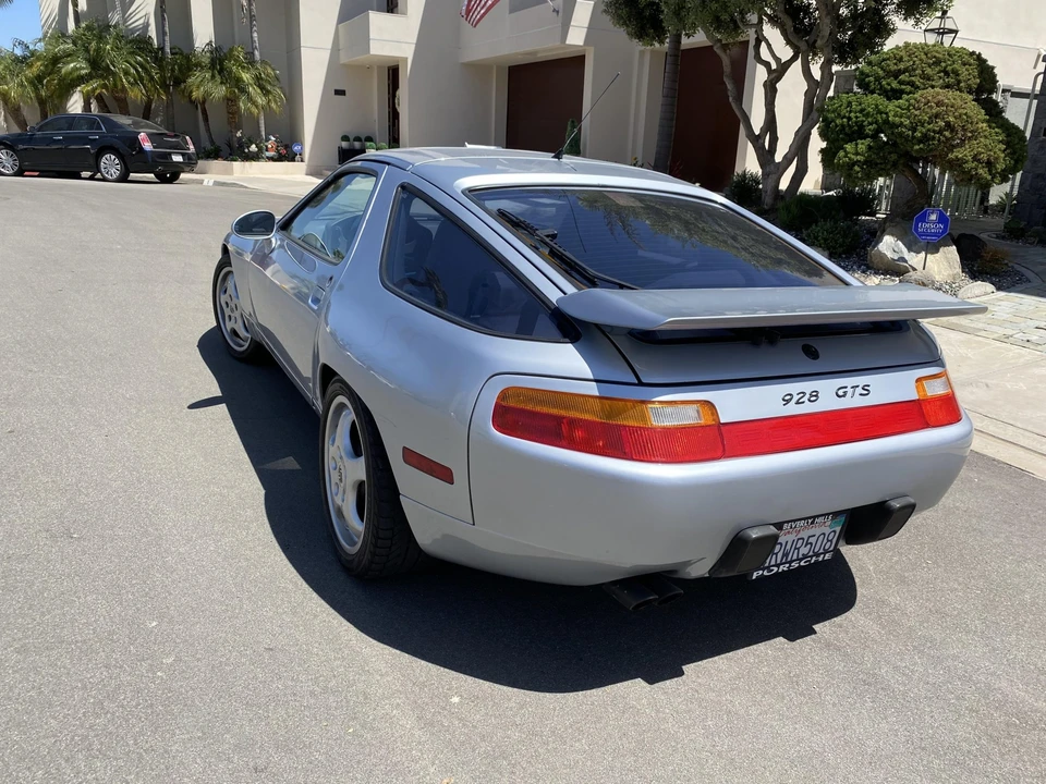 1993 Porsche 928 GTS - Image 9 of 31
