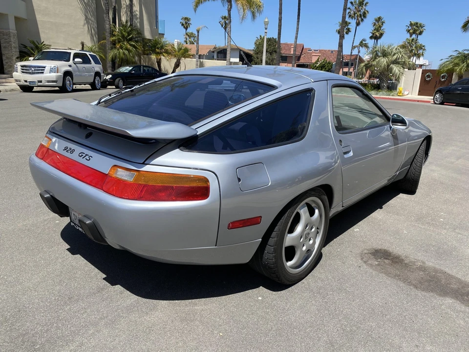 1993 Porsche 928 GTS - Image 13 of 31