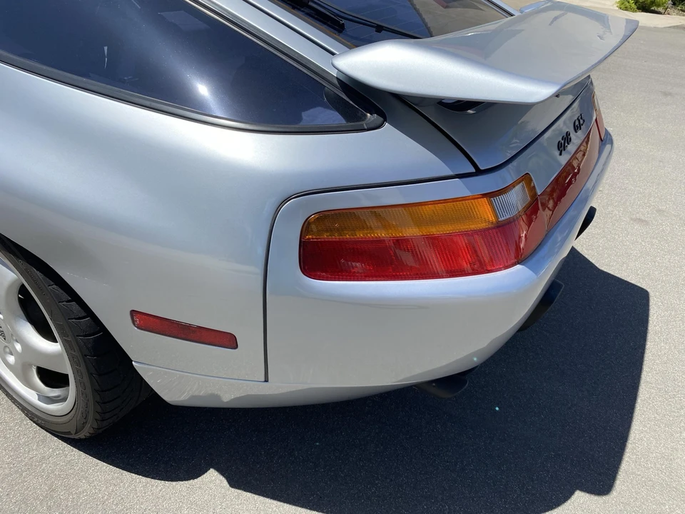 1993 Porsche 928 GTS - Image 30 of 31