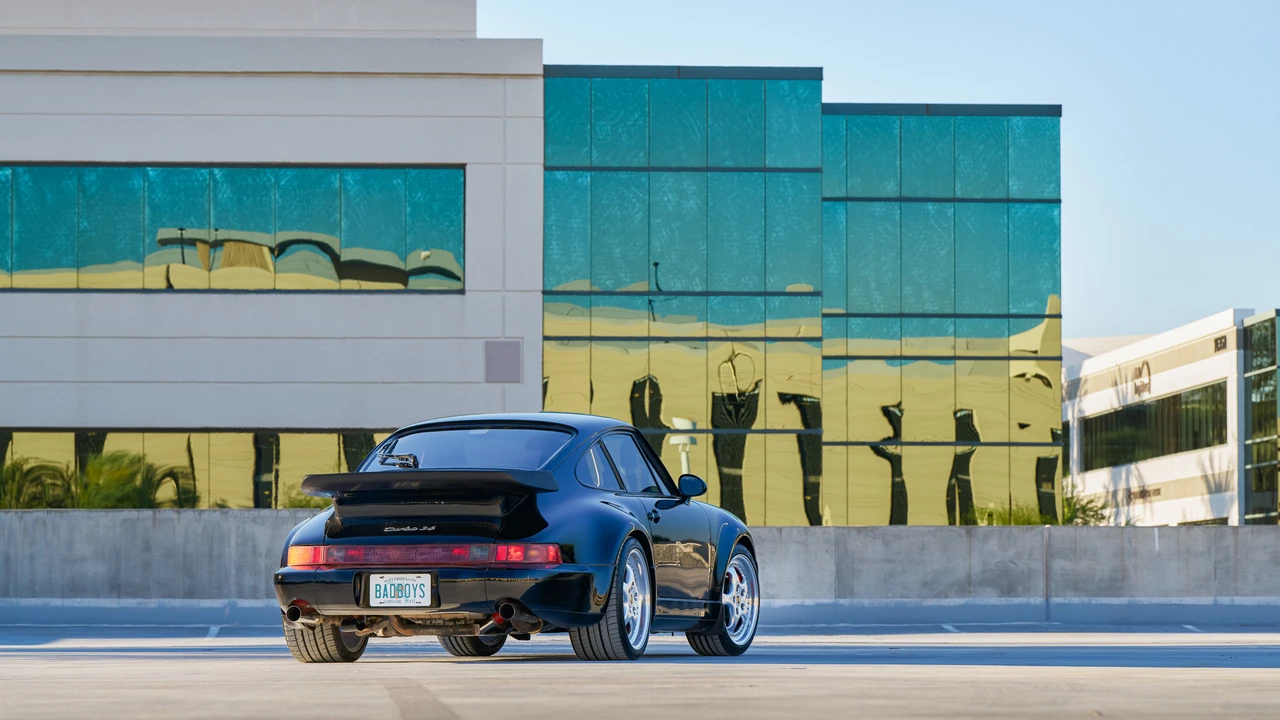 1994 Porsche 964 Turbo - Image 16 of 31