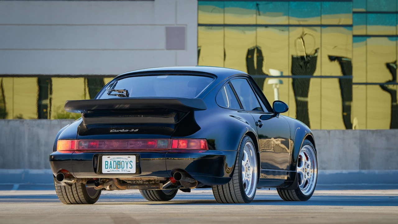 1994 Porsche 964 Turbo - Image 15 of 31