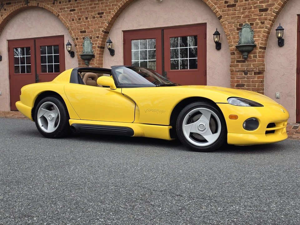 1995 Dodge Viper 1st Gen - Image 22 of 31