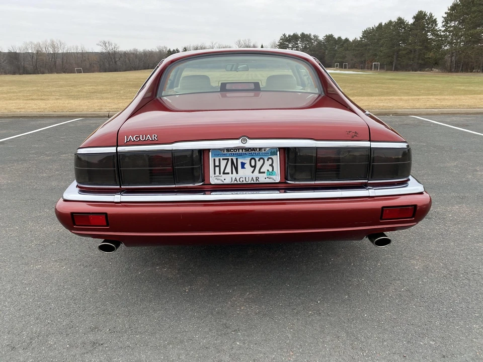 1995 Jaguar XJS - Image 5 of 31