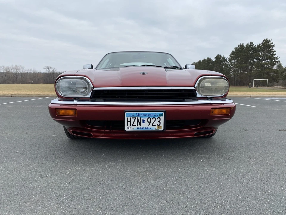 1995 Jaguar XJS - Image 11 of 31