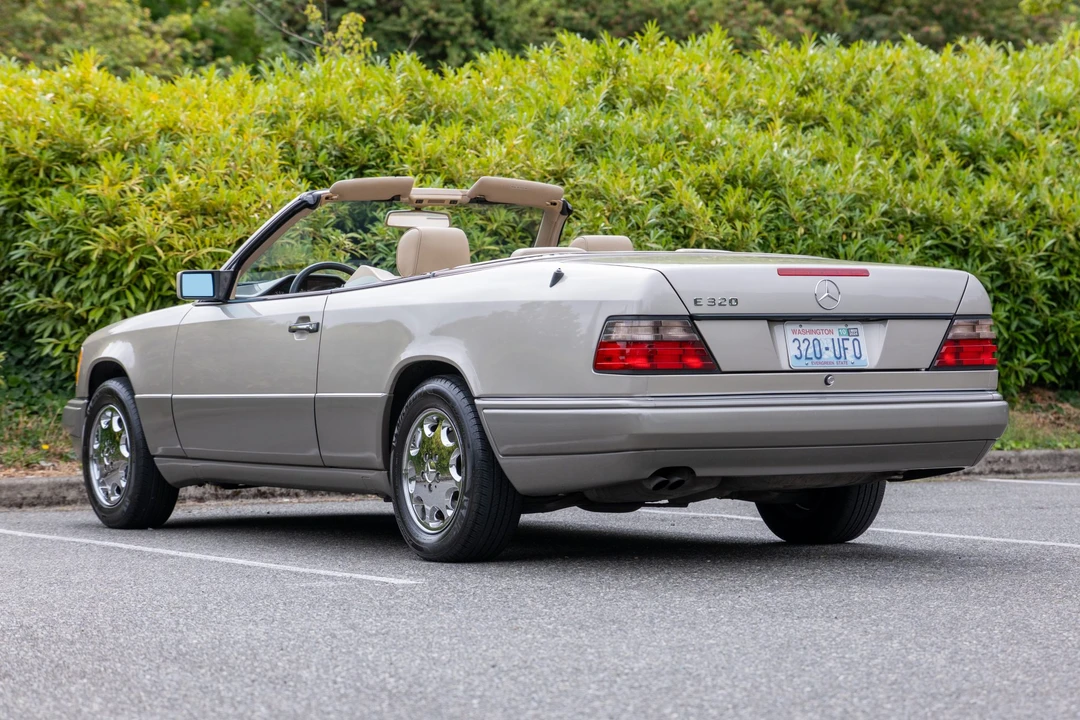 1995 Mercedes-Benz W124 E-Class - Image 8 of 31