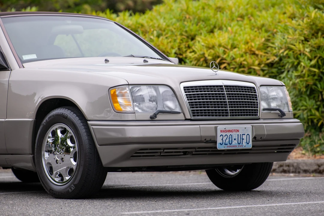 1995 Mercedes-Benz W124 E-Class - Image 18 of 31