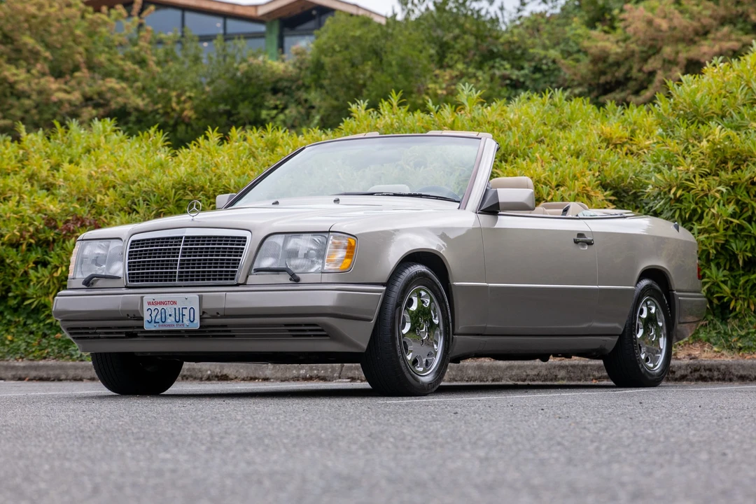 1995 Mercedes-Benz W124 E-Class - Image 2 of 31