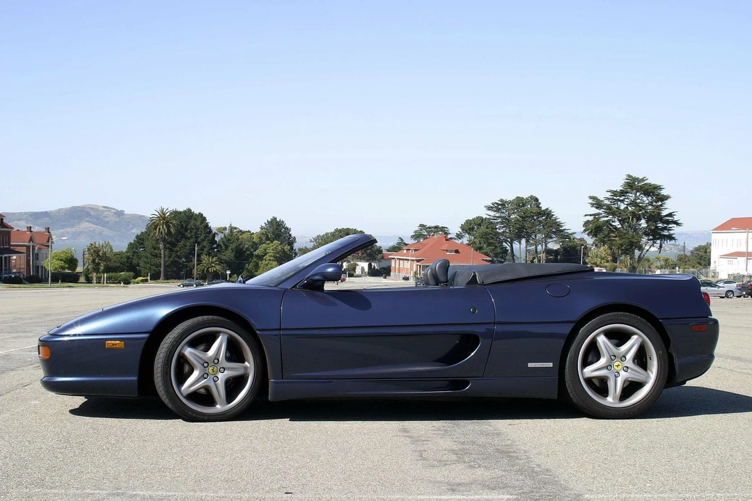 1996 Ferrari F355 Spider - Image 11 of 31