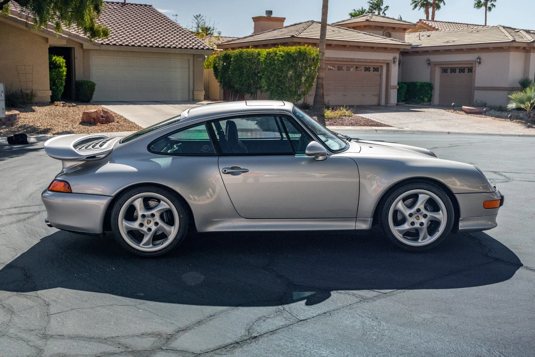 1998 Porsche 993 Carrera - Image 8 of 31