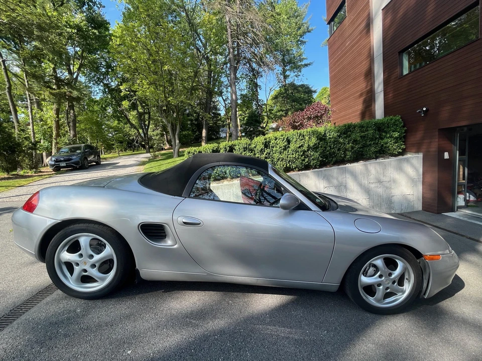 1998 Porsche 986 Boxster - Image 8 of 31