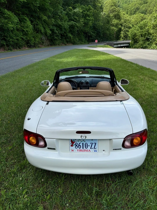 1999 Mazda NB MX-5 Miata - Image 10 of 31