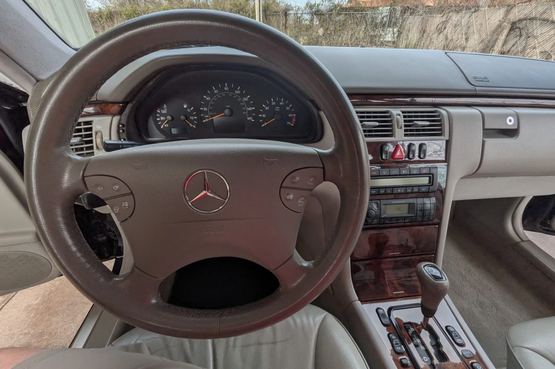 2000 Mercedes-Benz W210 E-Class - Image 6 of 8