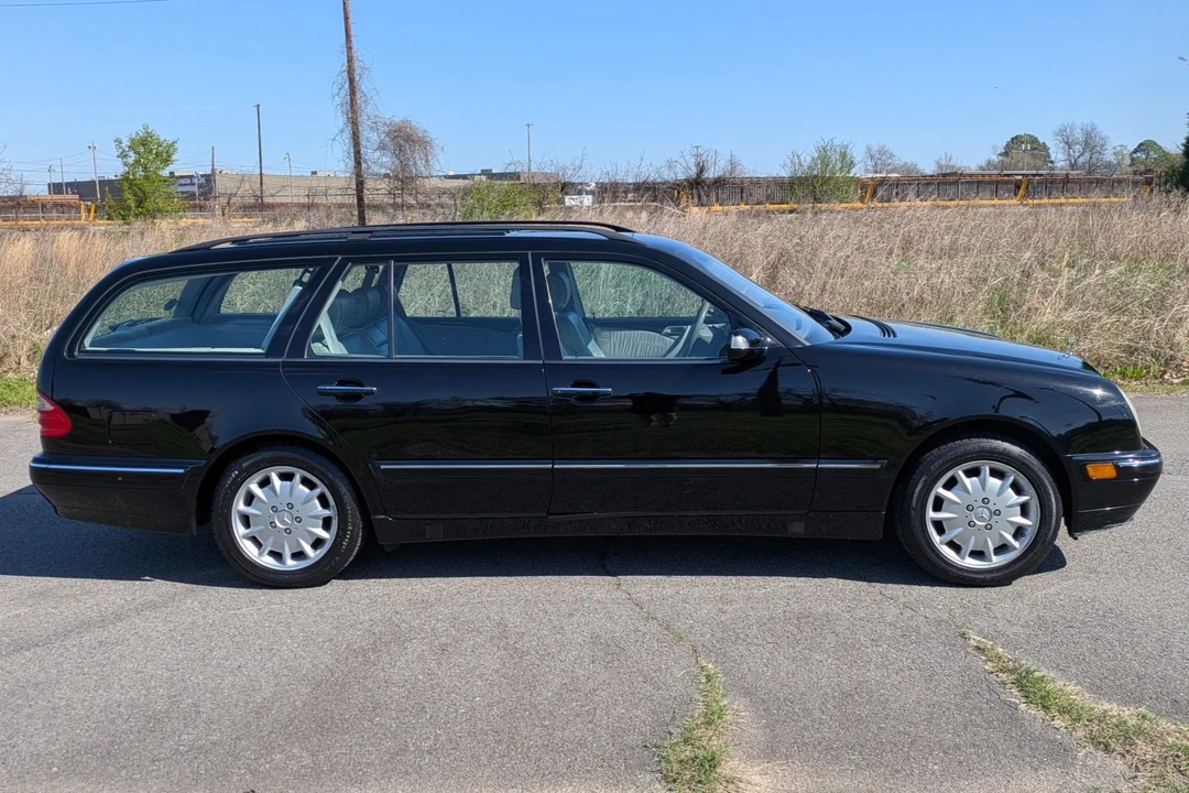 2000 Mercedes-Benz W210 E-Class - Image 3 of 8