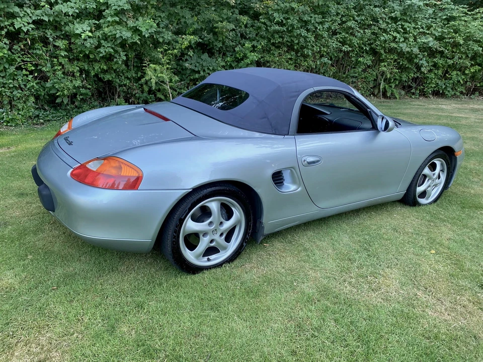 2000 Porsche 986 Boxster - Image 14 of 31