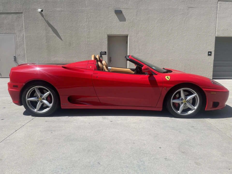 2001 Ferrari 360 Spider - Image 11 of 31