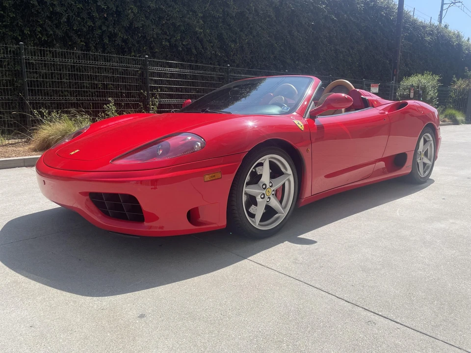 2001 Ferrari 360 Spider - Image 2 of 31
